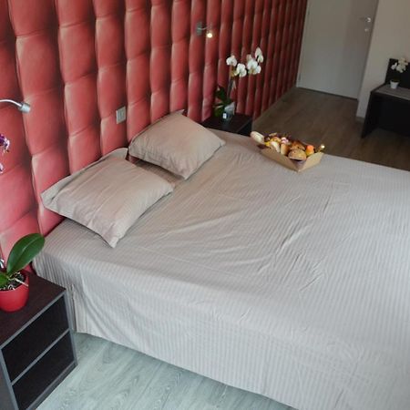Logies Bocadillo Aparthotel บลังเคนเบอร์เก ภายนอก รูปภาพ