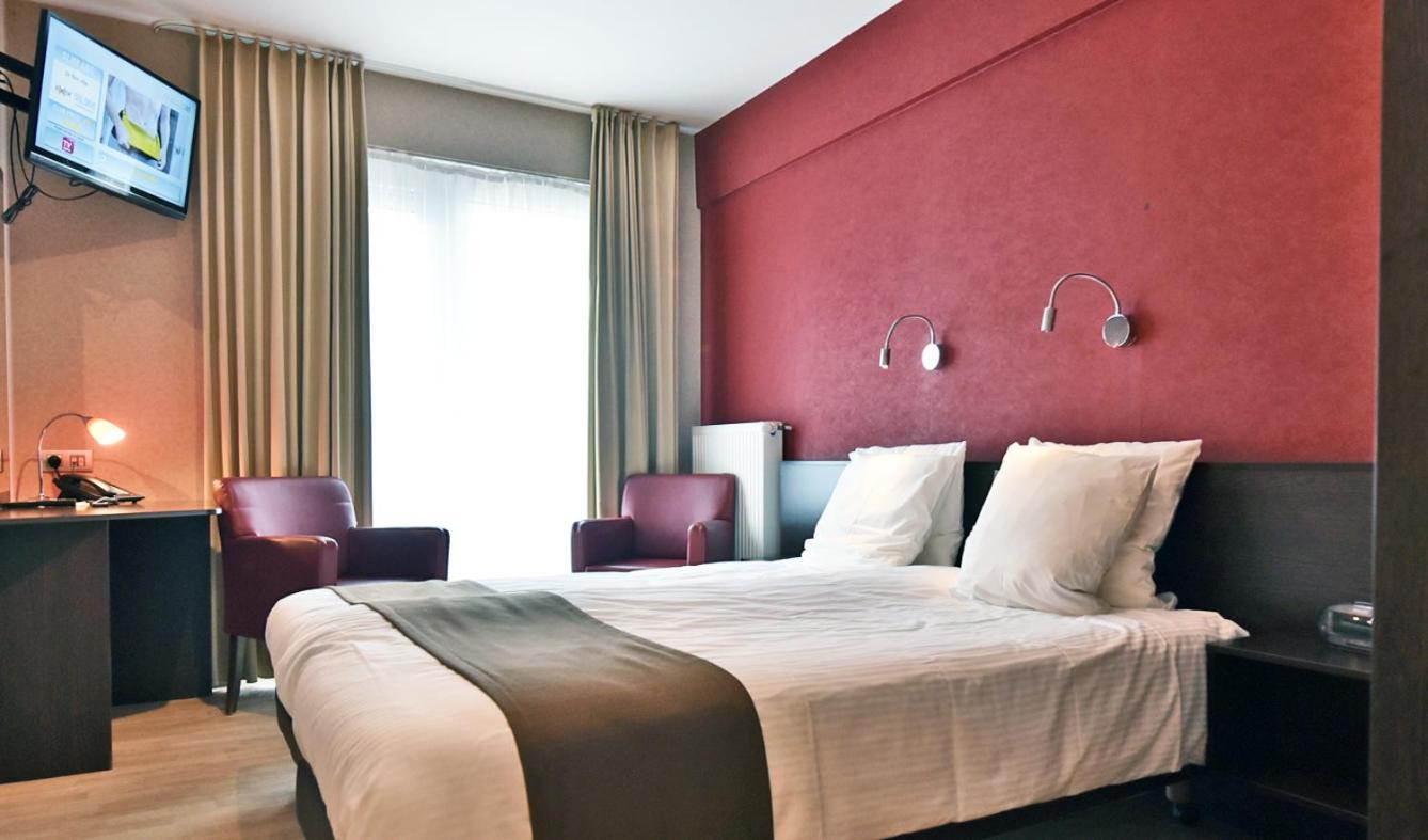 Logies Bocadillo Aparthotel บลังเคนเบอร์เก ภายนอก รูปภาพ